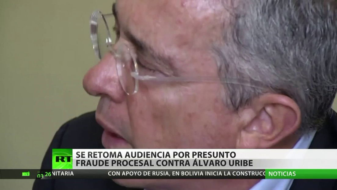 Se retoma la audiencia por presunto fraude procesal contra el expresidente colombiano Álvaro Uribe