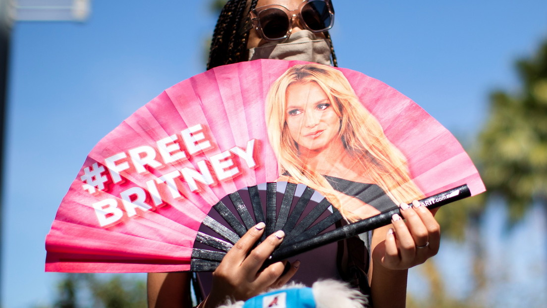 El nuevo abogado de Britney Spears presenta una solicitud para que el padre de la cantante sea destituido como tutor de su patrimonio