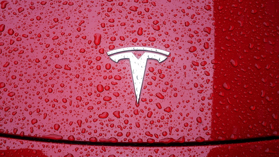 Un alto gerente de Huawei tilda de "asesinato" las muertes causadas por el piloto automático de Tesla y es destituido por "comentarios inapropiados"