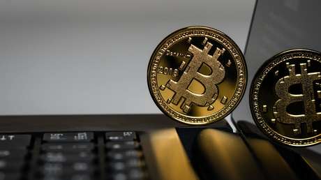 Este país vivió 2 estafas récord con bitcoines en las que se perdieron más de 4.000 millones de dólares: ahora se apresura a regular las criptomonedas