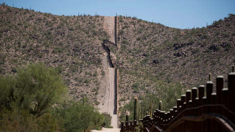 Decenas de cadáveres de migrantes aparecen en la zona fronteriza de Arizona en medio de un calor extremo