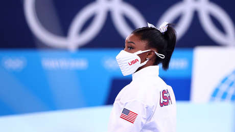 Simone Biles reacciona a la avalancha de comentarios en las redes tras retirarse de la competencia en los JJ.OO.