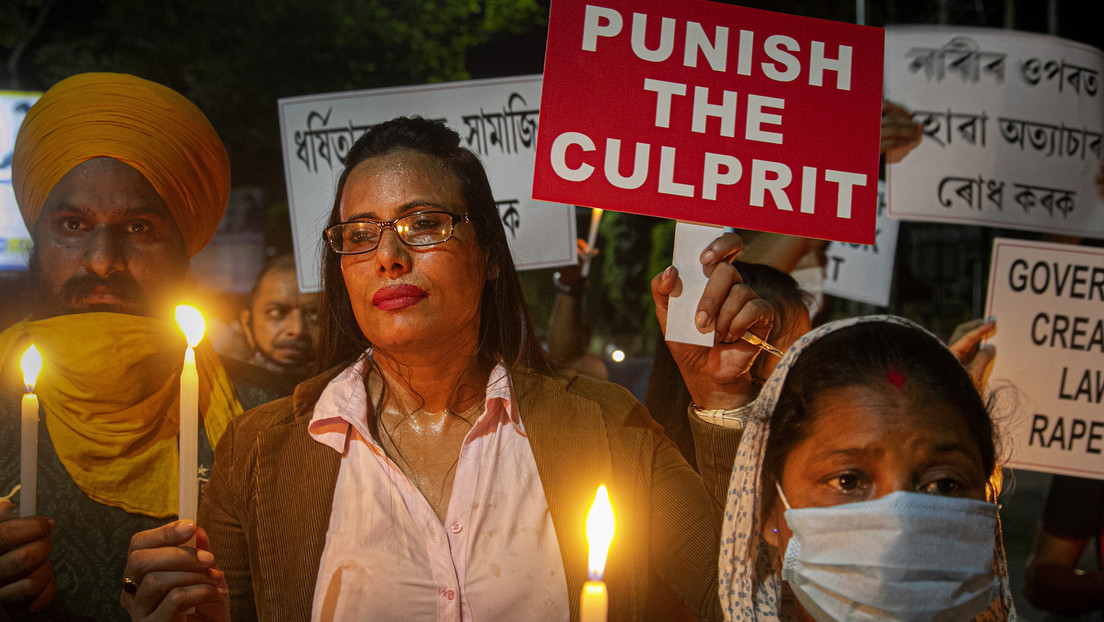 Investigan en la India la presunta violación en grupo y el asesinato de una niña de 9 años que acabó cremada