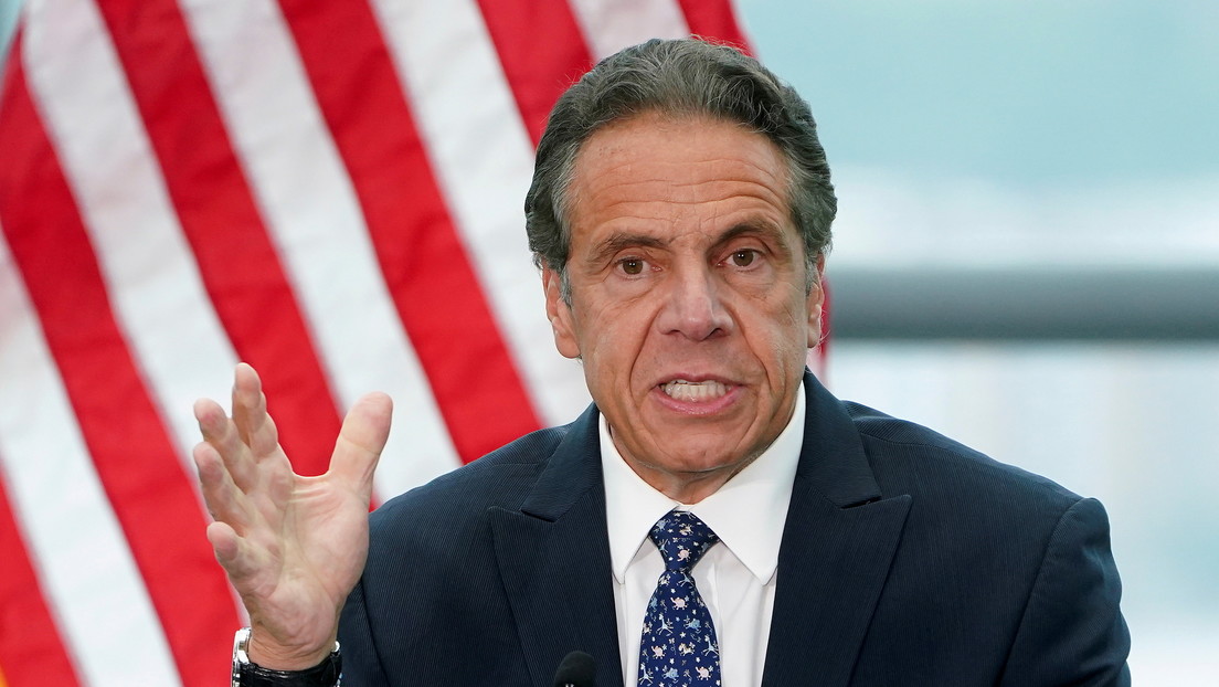 El gobernador neoyorquino asegura que "nunca" tocó a nadie "de manera inapropiada" tras acusaciones de acoso sexual a varias mujeres