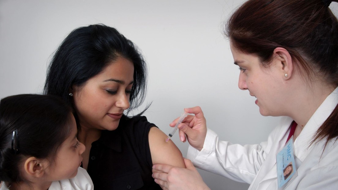 Un estudio sugiere que la vacuna antigripal podría proteger contra el coronavirus