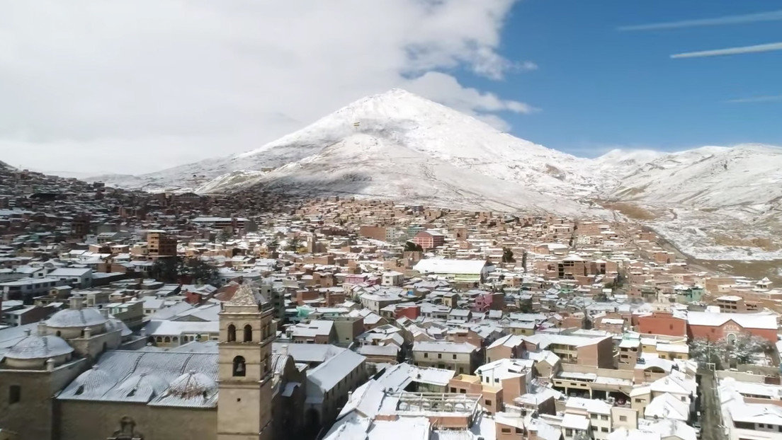 FOTOS, VIDEOS: La ciudad boliviana de Potosí se viste de blanco tras una intensa e inusual nevada