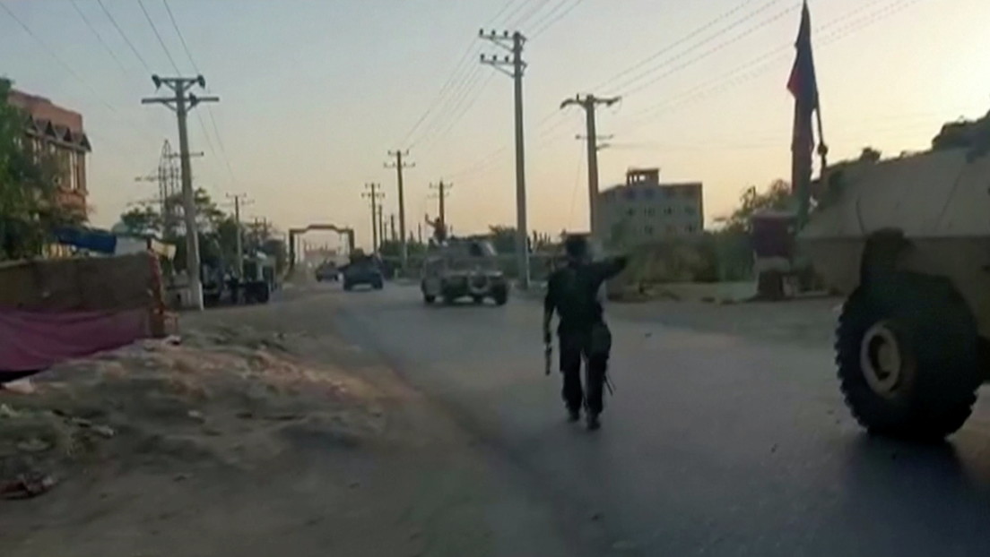 Los talibanes toman el control de Kunduz, la tercera capital provincial en menos de tres días