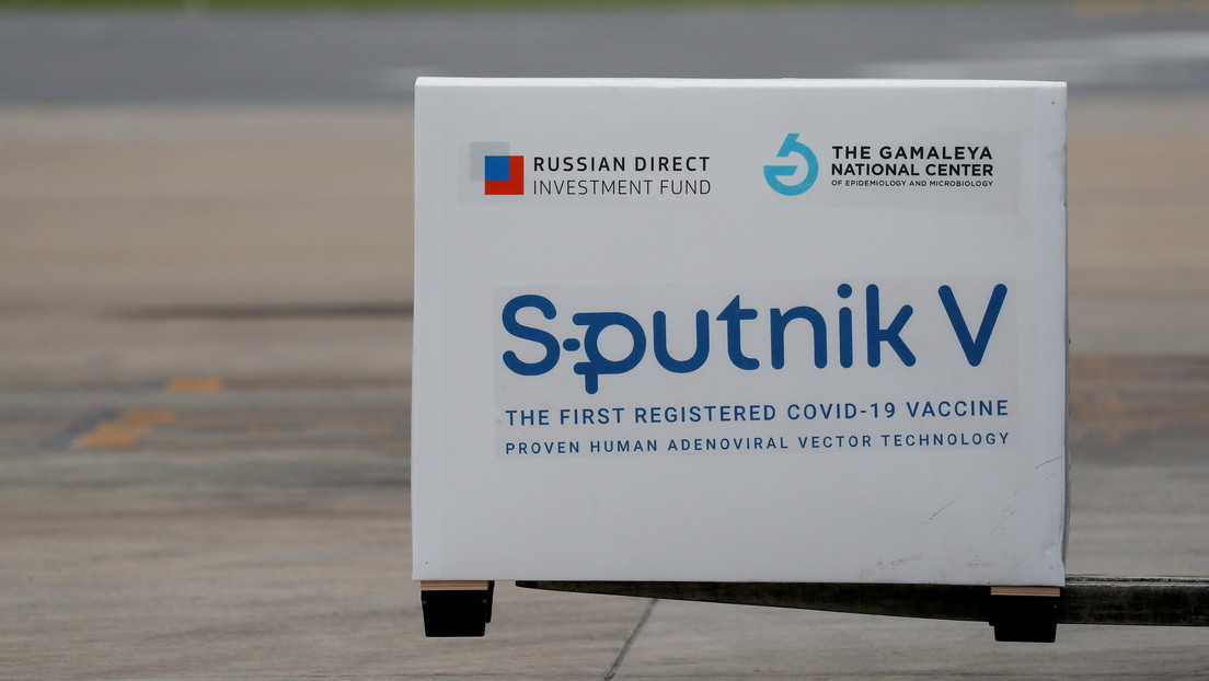 Llegan a Argentina otras 400.000 dosis del componente 2 de la vacuna Sputnik V contra el coronavirus