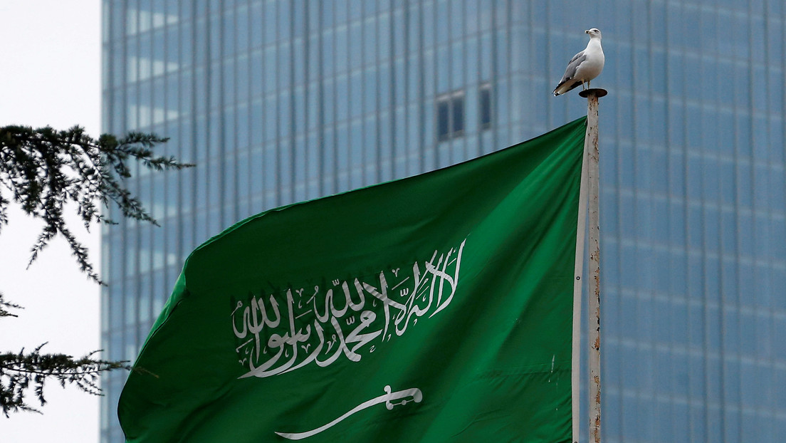En Arabia Saudita arrestan a 207 personas por corrupción y abuso de autoridad