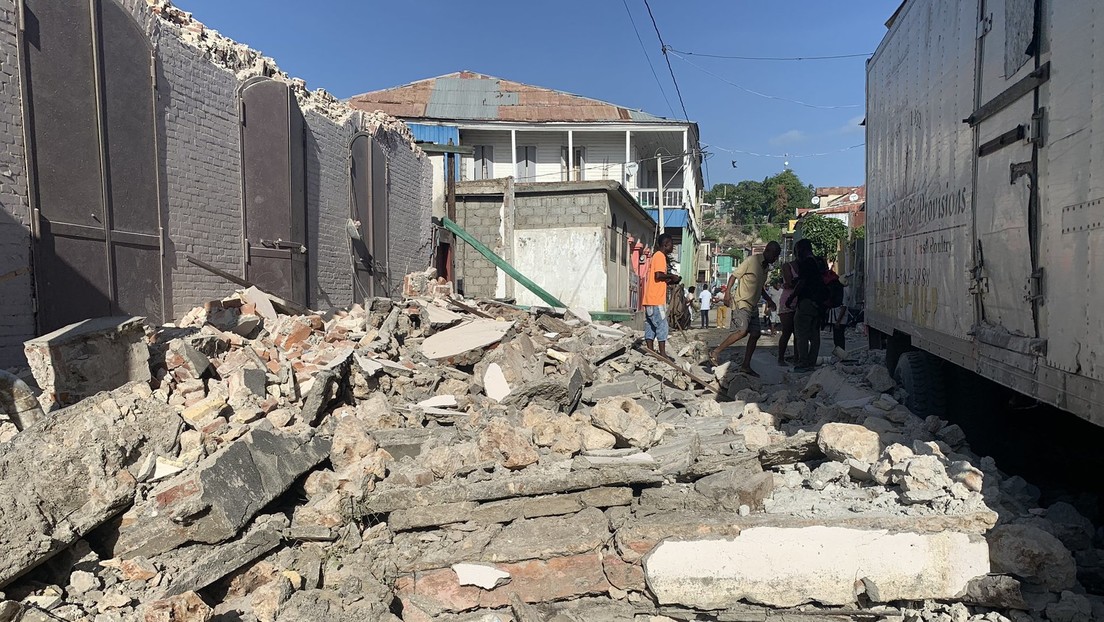 Confirman al menos 29 muertos y declaran estado de emergencia por un mes tras el terremoto de magnitud 7,2 registrado cerca de la costa de Haití