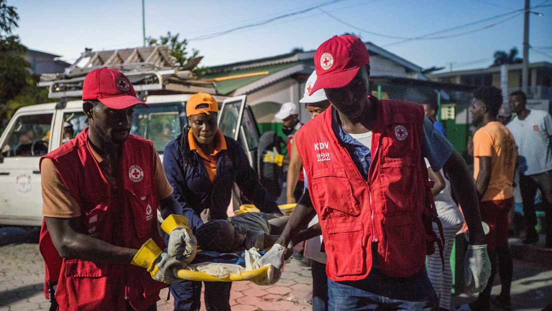 Asciende a 724 el número de muertos y 2.800 los heridos por el terremoto en Haití