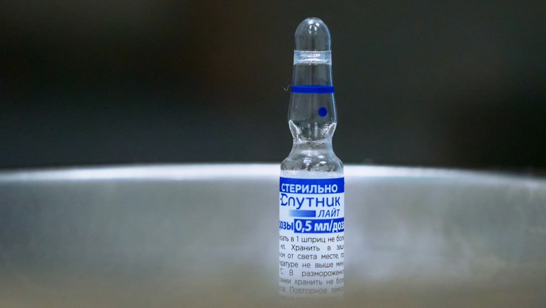 El Ministerio ruso de Salud autoriza inmunizar a los mayores de 60 años con la vacuna monodosis Sputnik Light