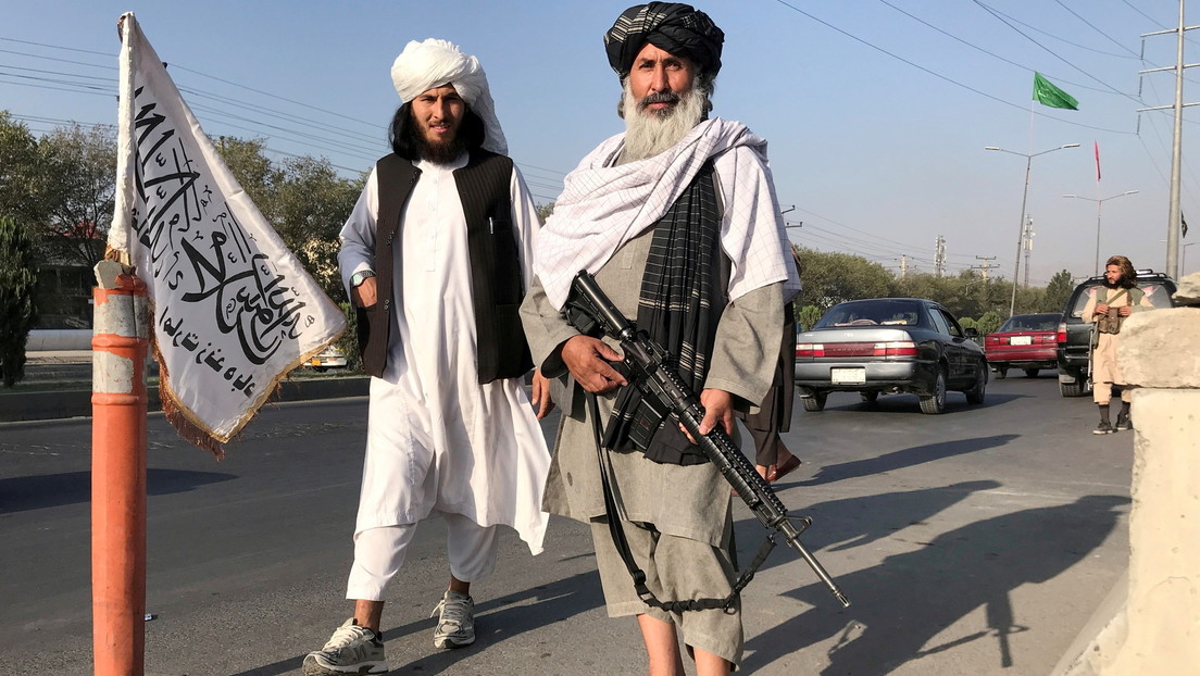 Los talibanes dicen que no ampliarán el plazo para la evacuación y advierten que todos los extranjeros deben salir del país antes del 31 de agosto