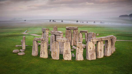 Hallan en un fragmento perdido de Stonehenge trozos de roca de hace 1.600 millones de años