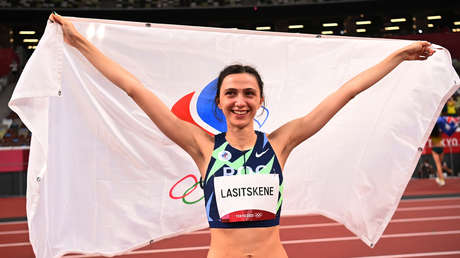 Atleta rusa gana el oro en el salto de altura femenino en los JJ.OO. de Tokio
