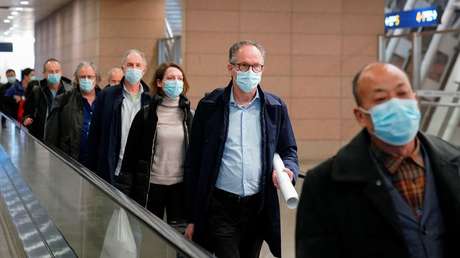 Miembros del panel internacional denuncian que la investigación del origen del covid-19 "se ha estancado" y que pronto será imposible averiguarlo