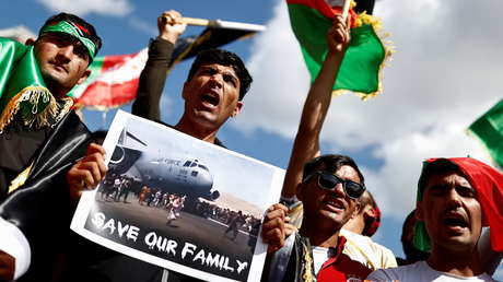 Francia condena a 10 meses de prisión condicional a un afgano recién evacuado de Kabul por violar un control judicial