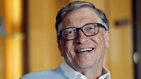 Bill Gates felicita a su multimillonario amigo Warren Buffett en un tuit fotográfico con motivo de su 91.º aniversario