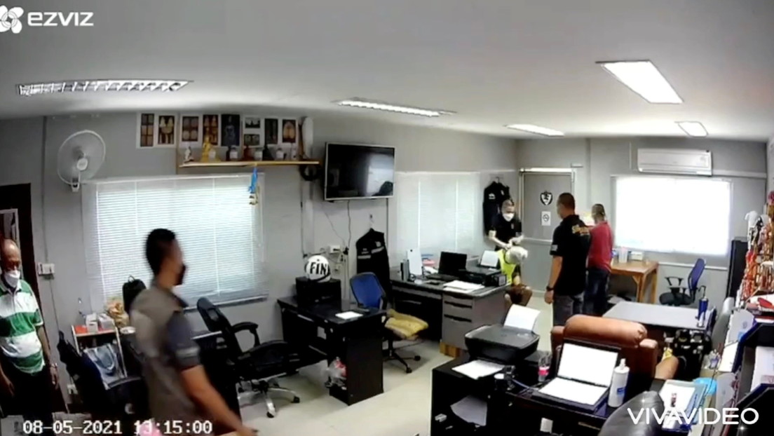 Un video no previsto da a conocer la tortura y muerte de un sospechoso de narcotráfico a manos de la Policías en Tailandia