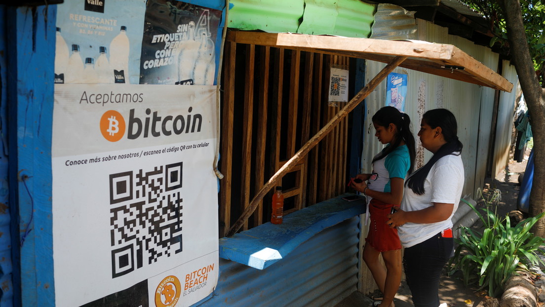 El Salvador compra sus primeros 400 bitcoines en vísperas de convertirse en el primer país en adoptar la criptodivisa como moneda de curso legal