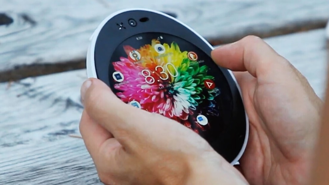 Lanzan el Cyrcle Phone 2.0, un peculiar teléfono inteligente de pantalla redonda hecho de biomateriales