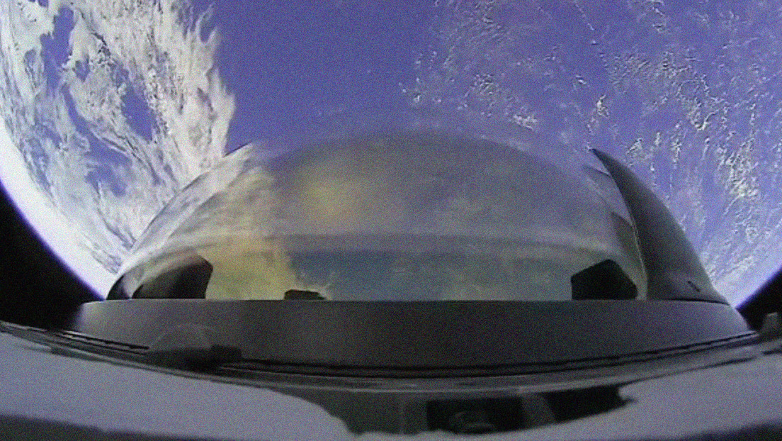 Así de 'diferente' se ve la Tierra a 585 kilómetros de altura: el Crew Dragon capta el globo terráqueo como no lo ven desde la EEI (VIDEO)