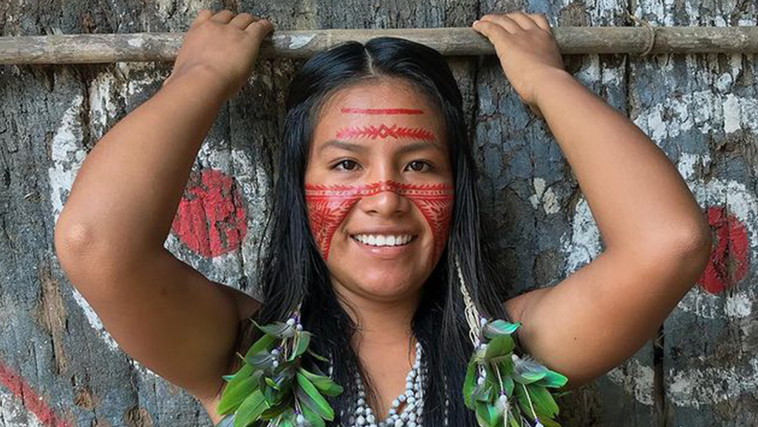 Cunhaporanga, la indígena brasileña que arrasa en TikTok mostrando las costumbres de su comunidad