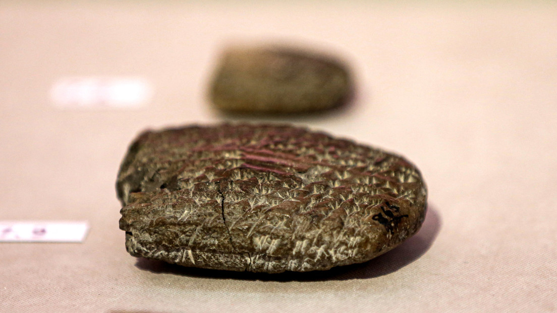 Los reyes aqueménidas pagaban a los trabajadores en plata pero los llamaban 'esclavos', revelan unas tablillas de arcilla descodificadas
