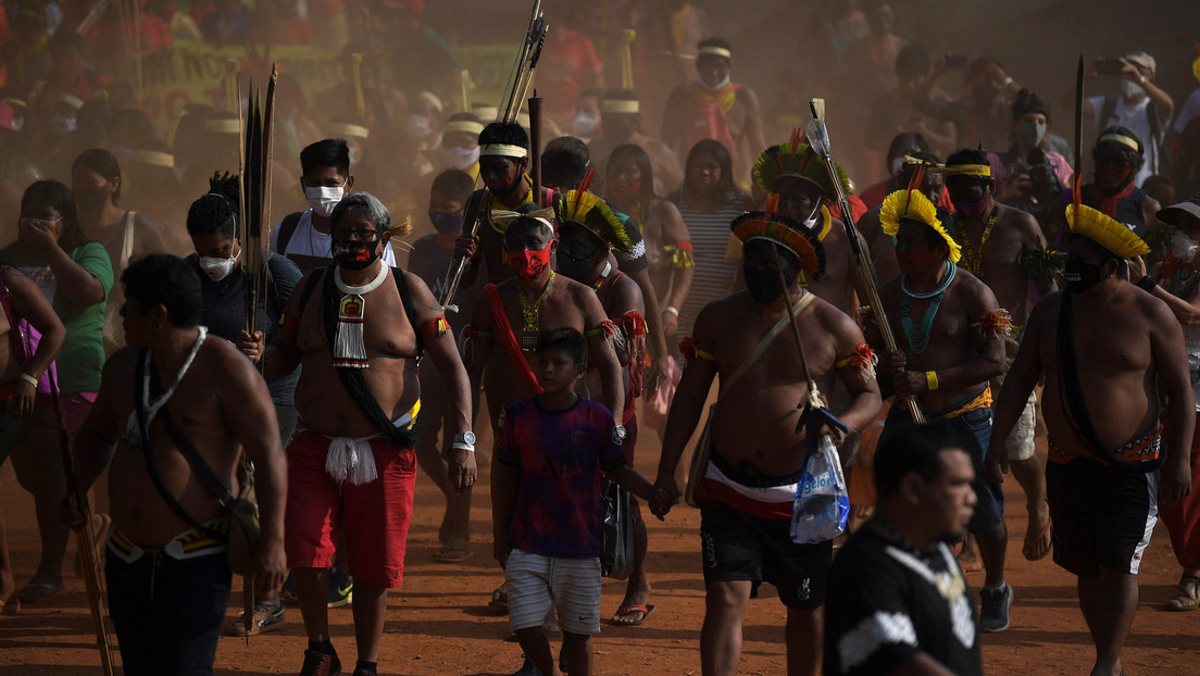 El Tribunal Supremo de Brasil prohíbe el ingreso de misioneros a pueblos indígenas aislados para frenar el covid-19
