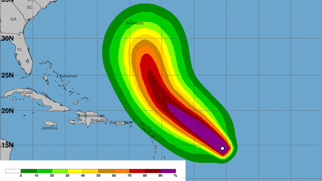 Sam se convierte en un "feroz" huracán de categoría 4 en su camino hacia el Caribe