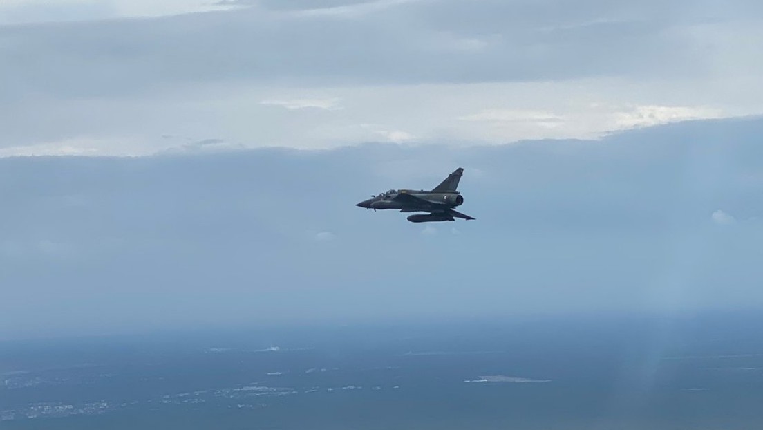 La Fuerza Aérea de Francia busca una bomba perdida durante unos ejercicios militares