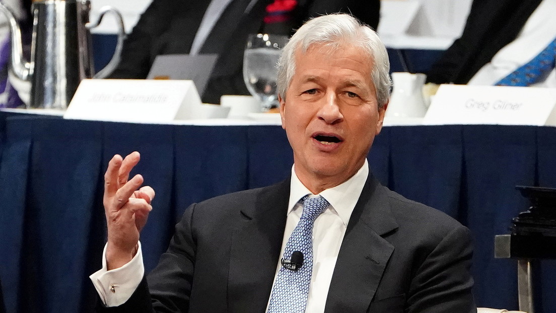 El director general de JPMorgan: "Si pides un préstamo para comprar bitcoin, eres un necio"