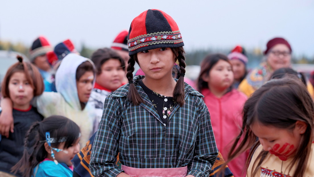 Niños indígenas en Canadá recibirán miles de millones de dólares como compensación por discriminación de parte del Gobierno