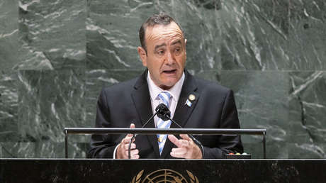 Giammattei manifiesta su preocupación en la ONU por mensajes "inapropiados y contradictorios" que promueven la migración irregular hacia EE.UU.