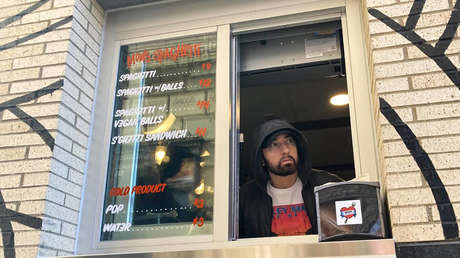 Eminem abre en EE.UU. su restaurante de espagueti "recalentado", en honor al famoso tema 'Lose Yourself'