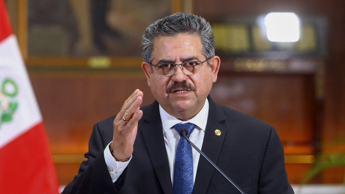 La Fiscalía de Perú denuncia al expresidente Manuel Merino por homicidio