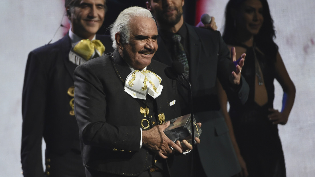 Desmienten la muerte cerebral del cantante mexicano Vicente Fernández
