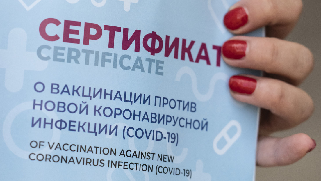Ministerio de Salud ruso: La inoculación contra el covid-19 debería ser la condición clave para el reconocimiento mutuo de certificados de vacunación