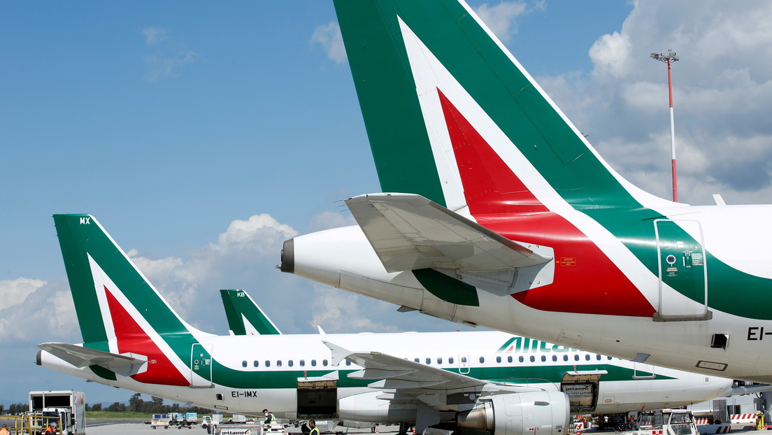La compañía aérea más grande de Italia realizará este jueves su último vuelo