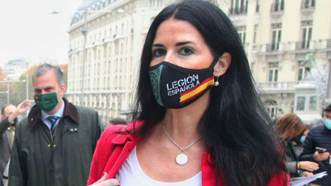"¿Me están mirando? Les podría denunciar por acoso": Las falacias de una diputada ultraderechista española que frivoliza con la violación
