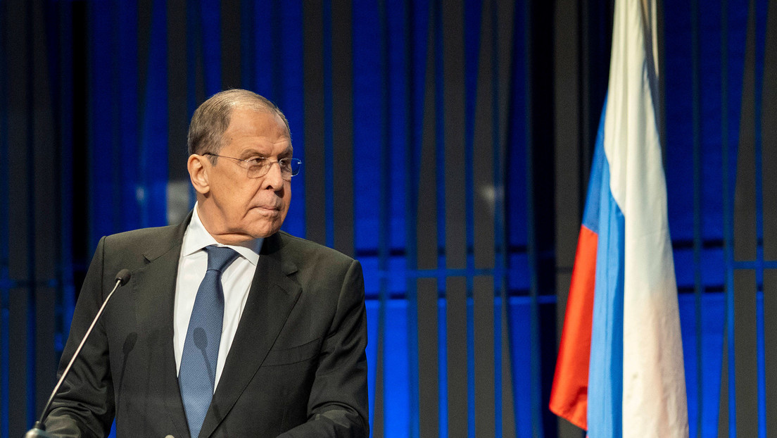 Lavrov señala que la OTAN es responsable de sus actuales relaciones con Rusia y debe tomar los primeros pasos para mejorarlas