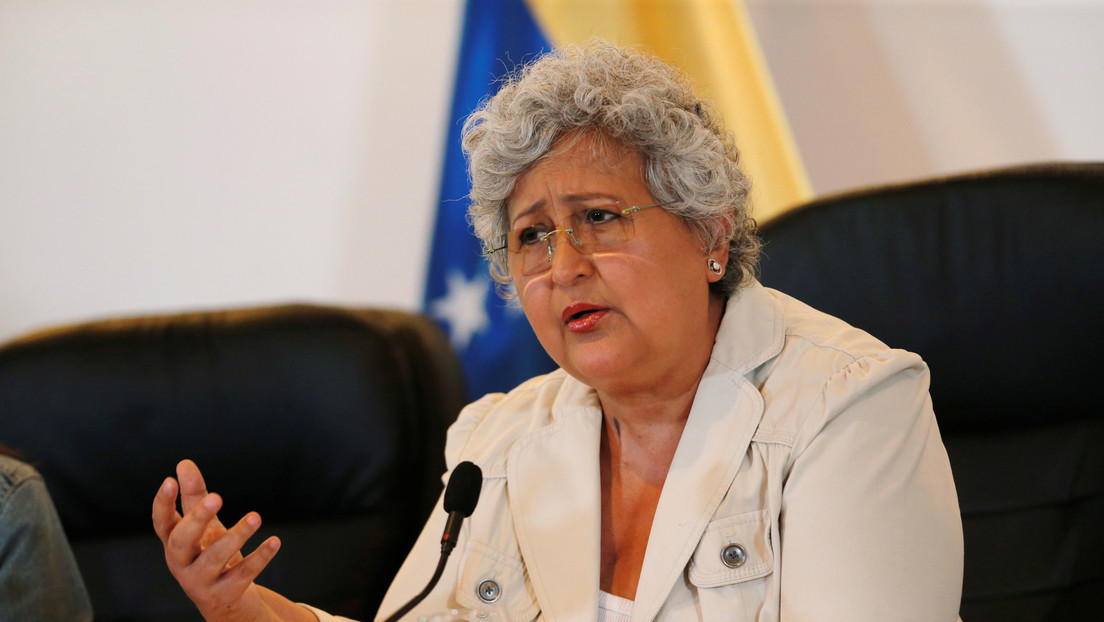 Maduro designa dos mujeres al frente de los ministerios de Educación Universitaria y Comercio Nacional