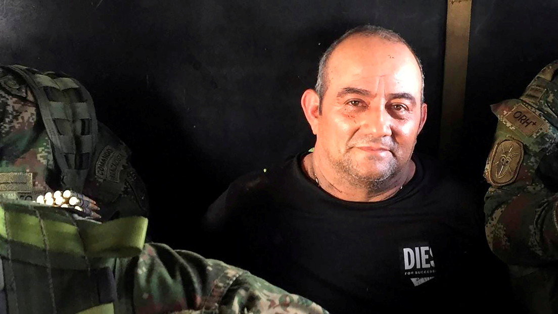 Imágenes de la operación Osiris: llueven balas de ametralladoras desde un helicóptero durante la captura de 'Otoniel', el capo más buscado de Colombia