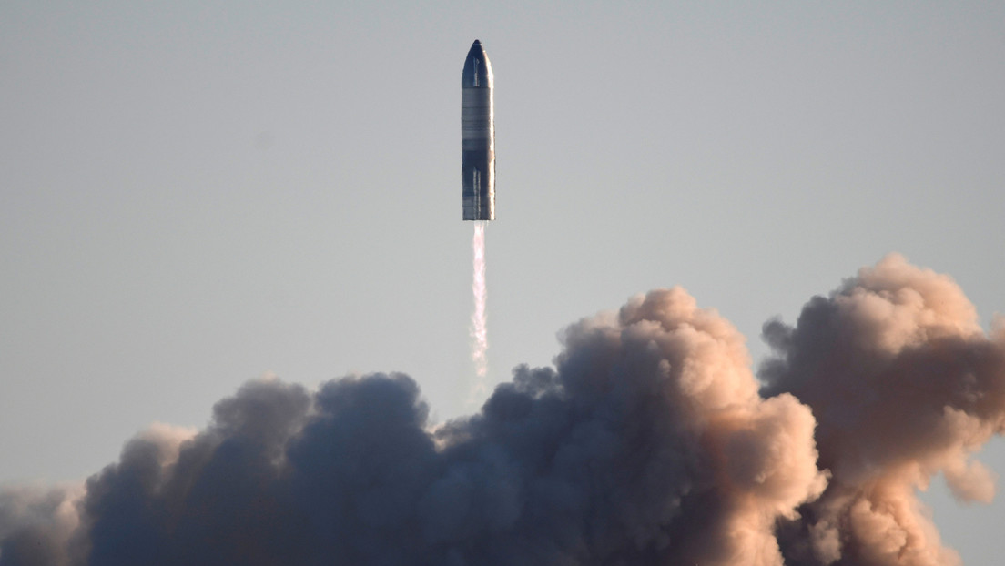"Puerta a Marte": SpaceX ultima los preparativos para el primer lanzamiento orbital de su nave Starship S20 (VIDEO)