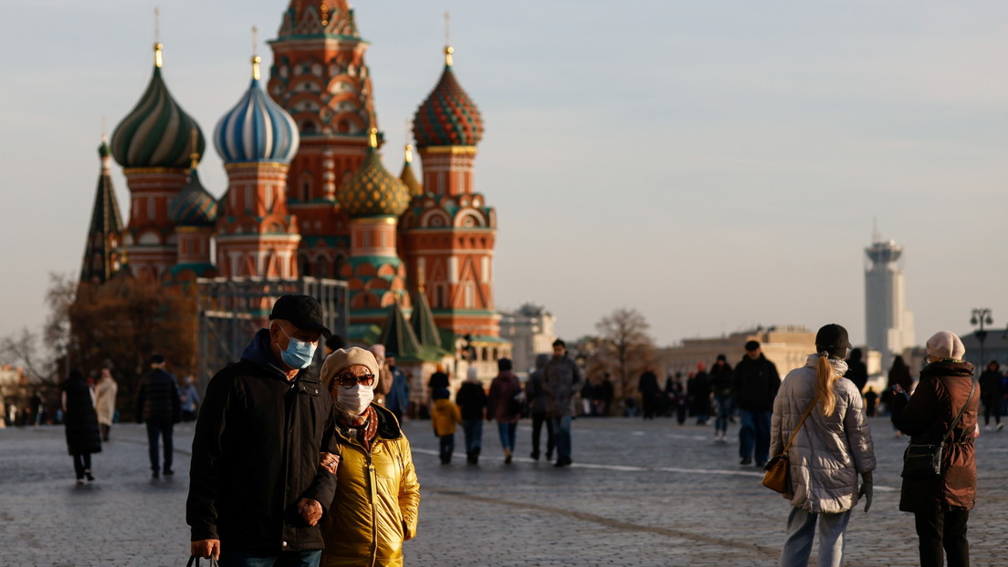 Moscú impone las mayores restricciones desde junio de 2020 ante los récords de casos de covid-19 en Rusia