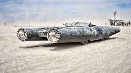 FOTOS: El festival Burning Man subasta obras de arte para recaudar fondos para futuras ediciones (incluido un coche-cohete por 50.000 dólares)