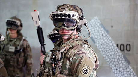 El Ejército de EE.UU. pospone el contrato  con Microsoft para el suministro de cascos de realidad aumentada