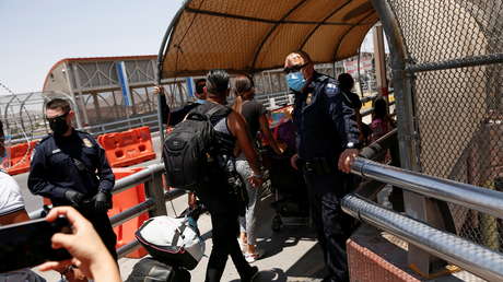 El Gobierno de Biden podría reanudar el programa 'Quédate en México' que suspendió en junio: ¿qué sucedió?