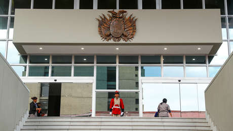 Conservación del Titicaca e integración energética: Bolivia y Perú firman diez acuerdos en su VI Gabinete Binacional