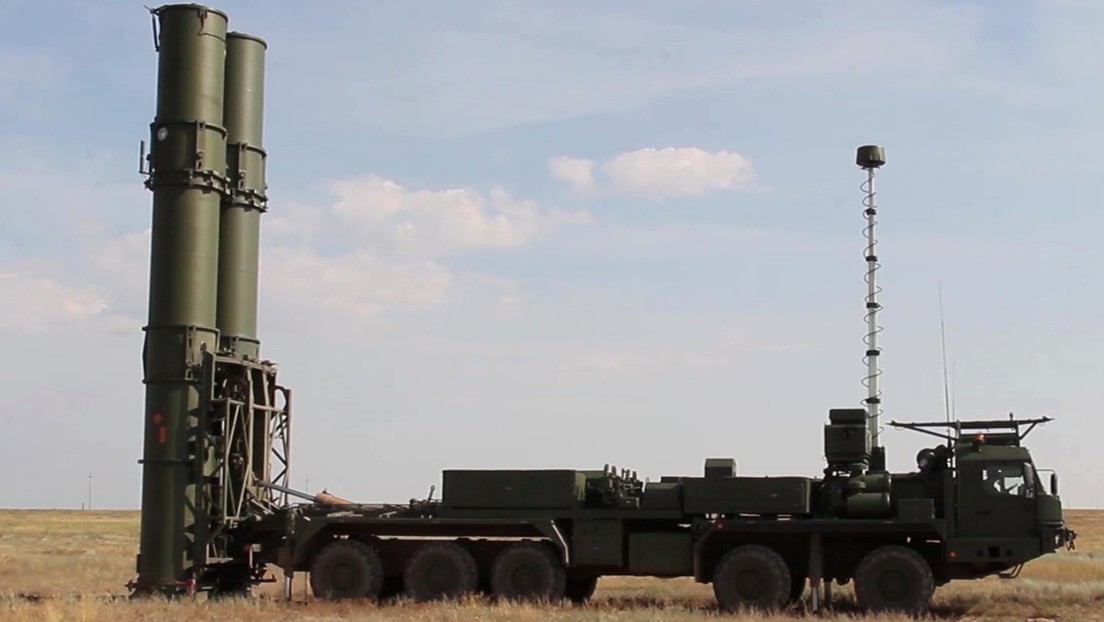 Putin anuncia que pronto se entregará a las Fuerzas Armadas el novedoso sistema de defensa antiaérea S-500 Prometéi